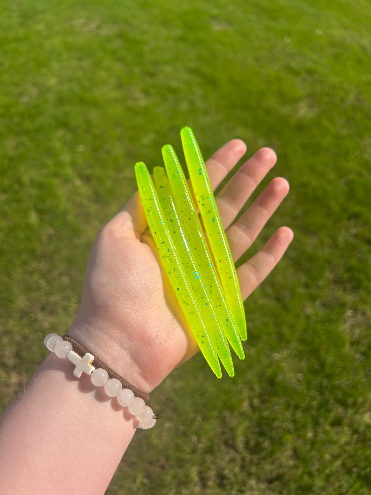 Electric Dew 5 in. Worm