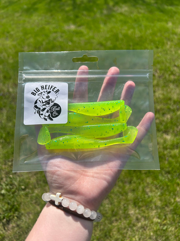 Electric Dew 4 in. Paddle Tail